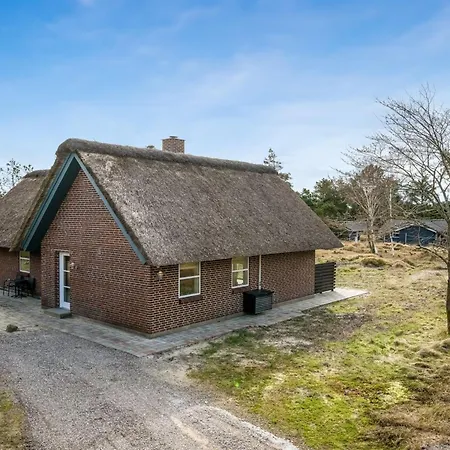 Roswitha - 1-5km From The Sea By Interhome *